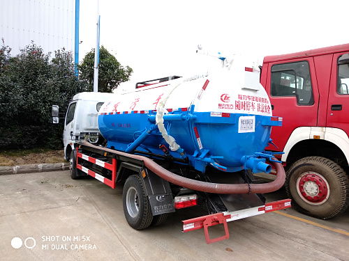 140吸粪车价格 140吸粪车 清洗吸污车厂家 查看