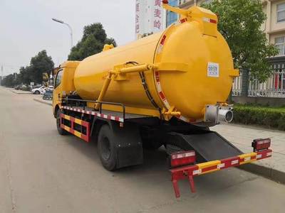 东风8吨吸污吸粪车化粪池掏粪车配置介绍